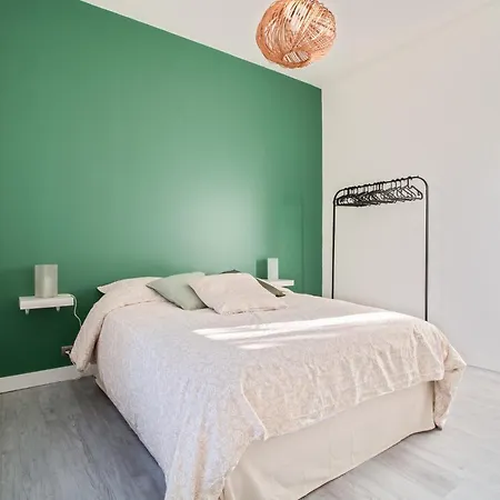✦ Maison Avec Jardin - Plaza Verde✦ Holiday home Commentry