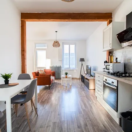 ✦ Maison Avec Jardin - Plaza Verde✦ Holiday home Commentry